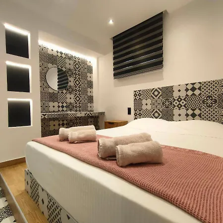 Gekas Premiun Center *