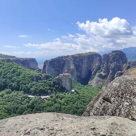Gekas Premiun Center
