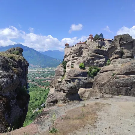 Gekas Premiun Center 아파트 칼람파카